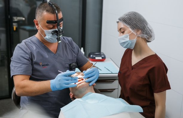 Закрытие перфорации верхнечелюстной пазухи в КДС Дентал